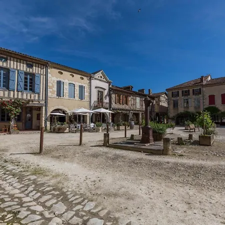 Le Clos Bleu بيت للعطل Labastide-dʼArmagnac